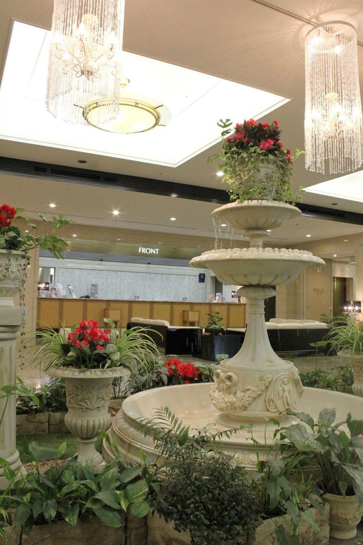 Hotel Nagoya Garden Palace Exterior photo