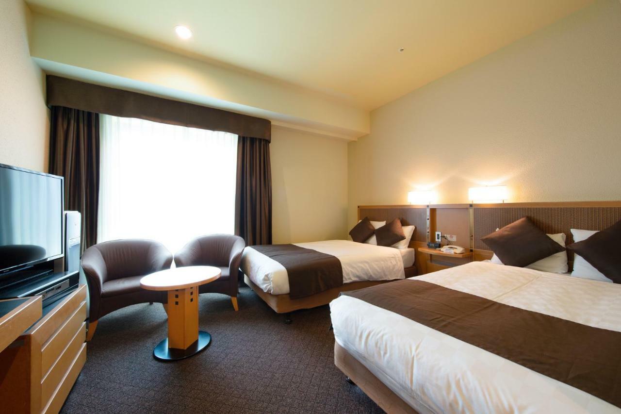 Hotel Nagoya Garden Palace Exterior photo