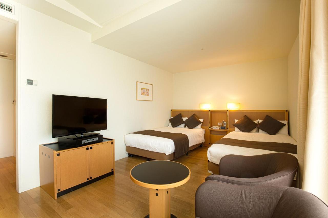 Hotel Nagoya Garden Palace Exterior photo