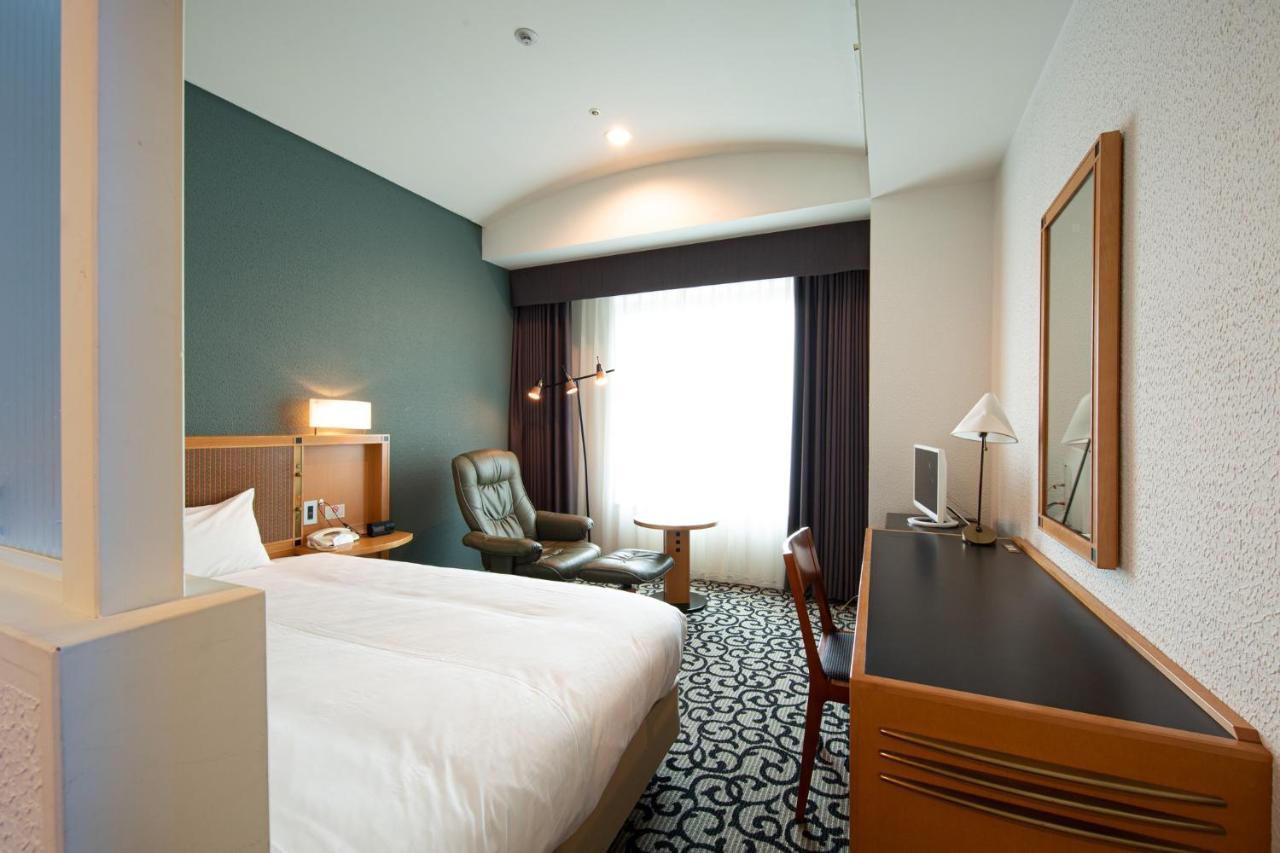 Hotel Nagoya Garden Palace Exterior photo